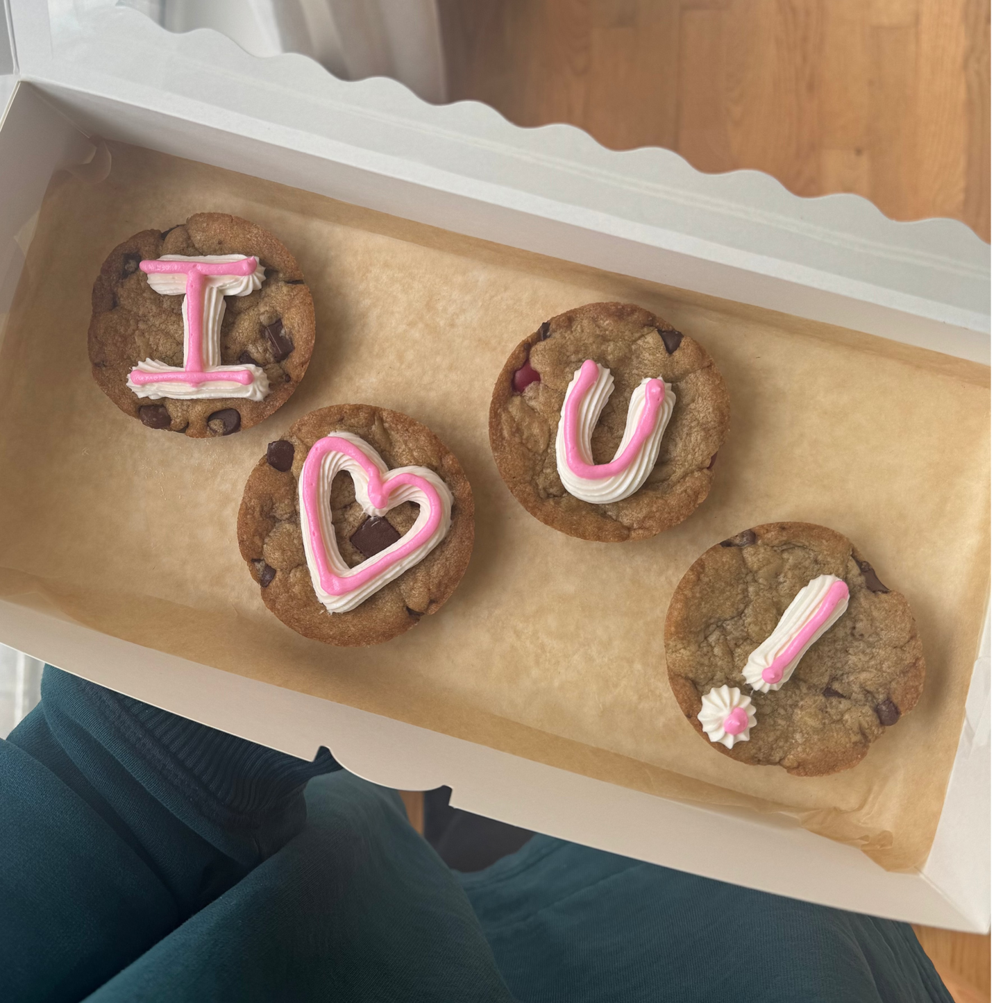 "I <3 U!" Cookie Cups