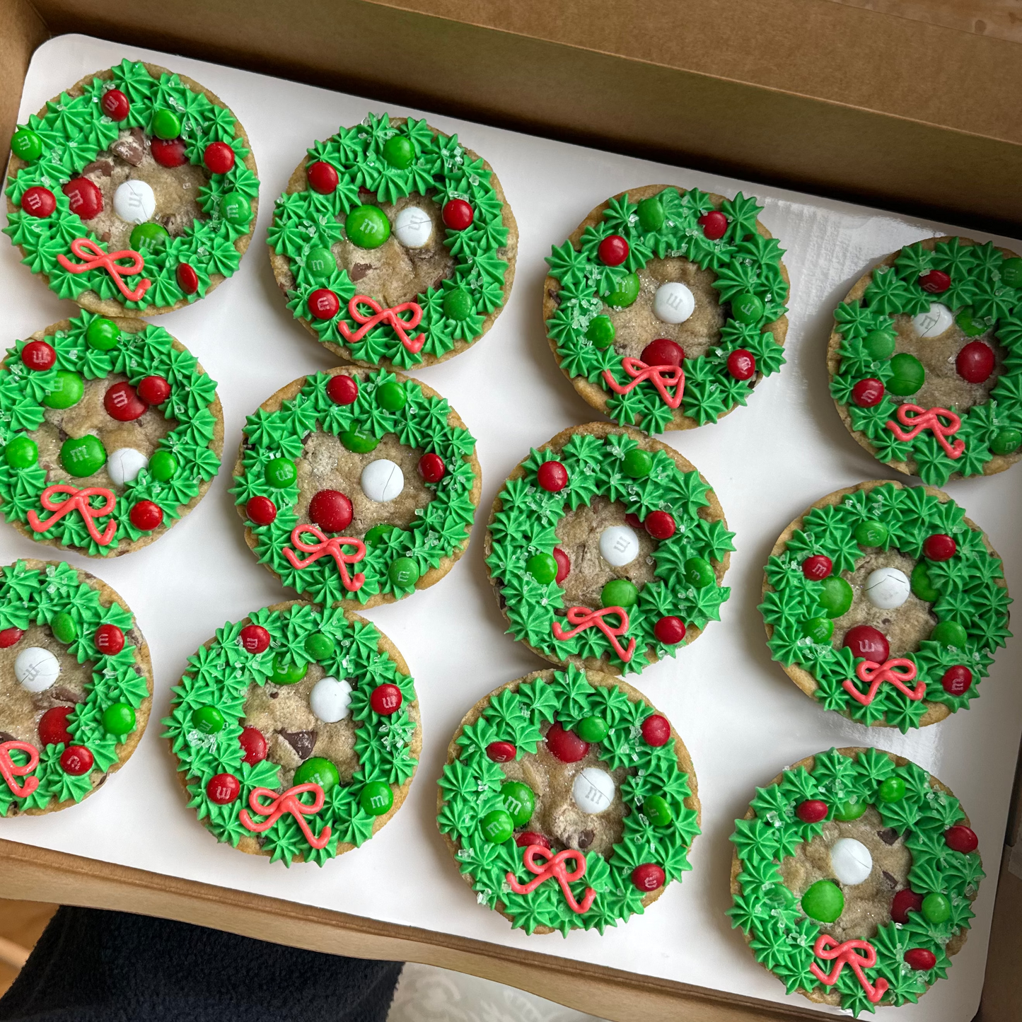 12 Wreath Cookie Cups